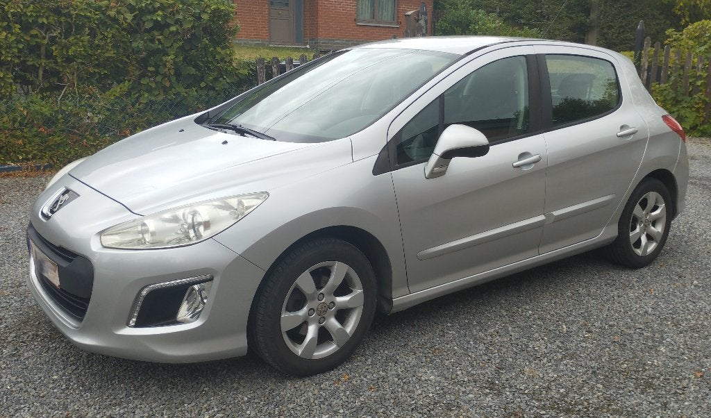 Peugeot 308 1.4 Access, Achat, 72 kW, Boîte manuelle, Noir