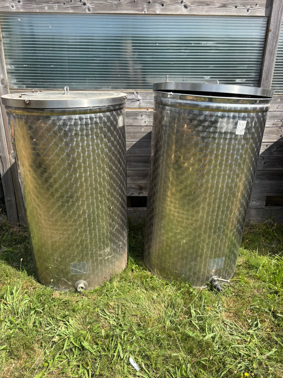 4x Inox vaten 500 liter (RVS opslag / gisting) – Nette staat, Tuin en Terras, Regentonnen, Ophalen, Overige materialen, Met kraantje
