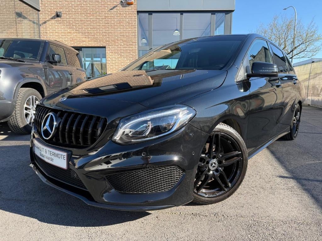 Mercedes-Benz B180 AMG-Line 7G-DCT // 12m garantie, Auto's, 170 g/km, 4 cilinders, Zwart, 1595 cc