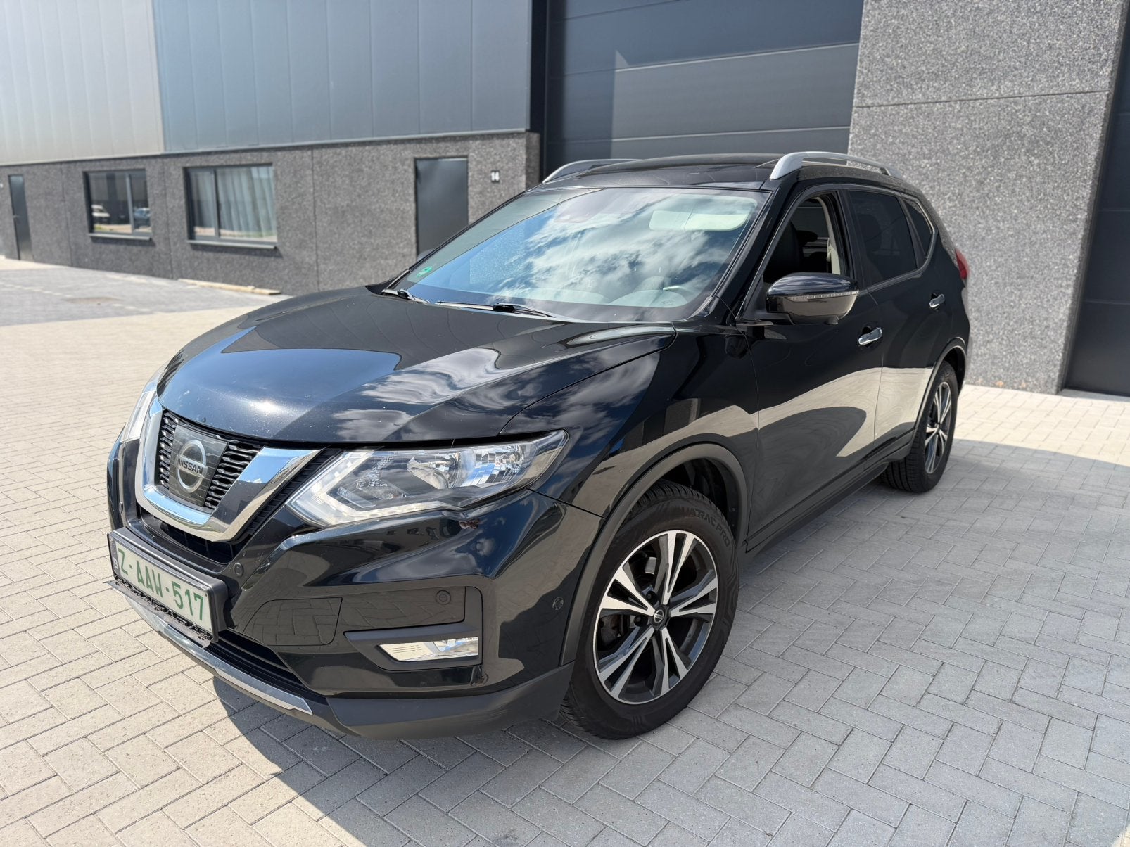 Nissan X-Trail 2018 1.6 benzine Zeer Proper !!, Autos, Nissan, Euro 6, Entreprise, Boîte manuelle, Noir