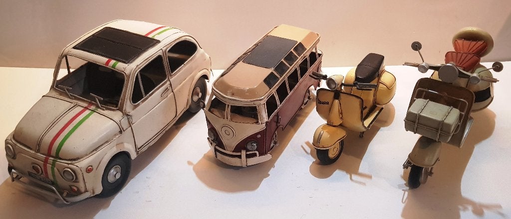 Lot de modèles décoratifs en métal, VW, Fiat, Vespa, Hobby & Loisirs créatifs, Voitures miniatures | Échelles Autre, Envoi, Comme neuf