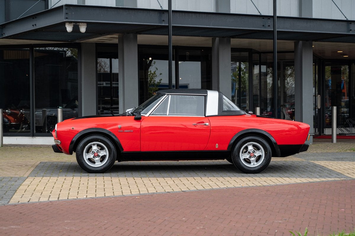 Fiat 124 Spider Abarth, Autos, Achat, Entreprise, 2 portes, 128 ch