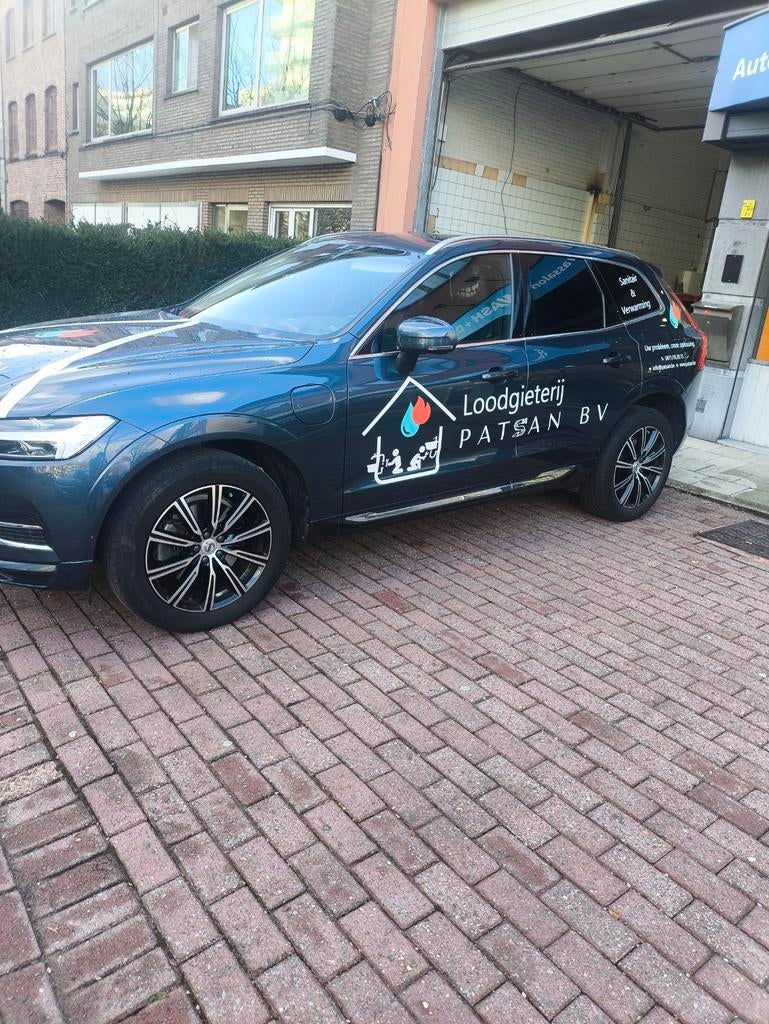 Volvo XC60 T8 Twin Engine AWD Inscription – BTW-wagen, Auto's, Automaat, Blauw, Leder, Particulier