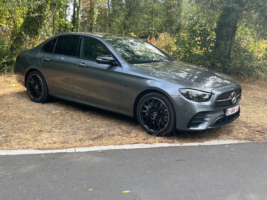 Mercedes E 300 Sedan hybride diesel - 08/2021 - 82.000 km, Auto's, Automaat, Dealer onderhouden, 143 kW, 4 cilinders