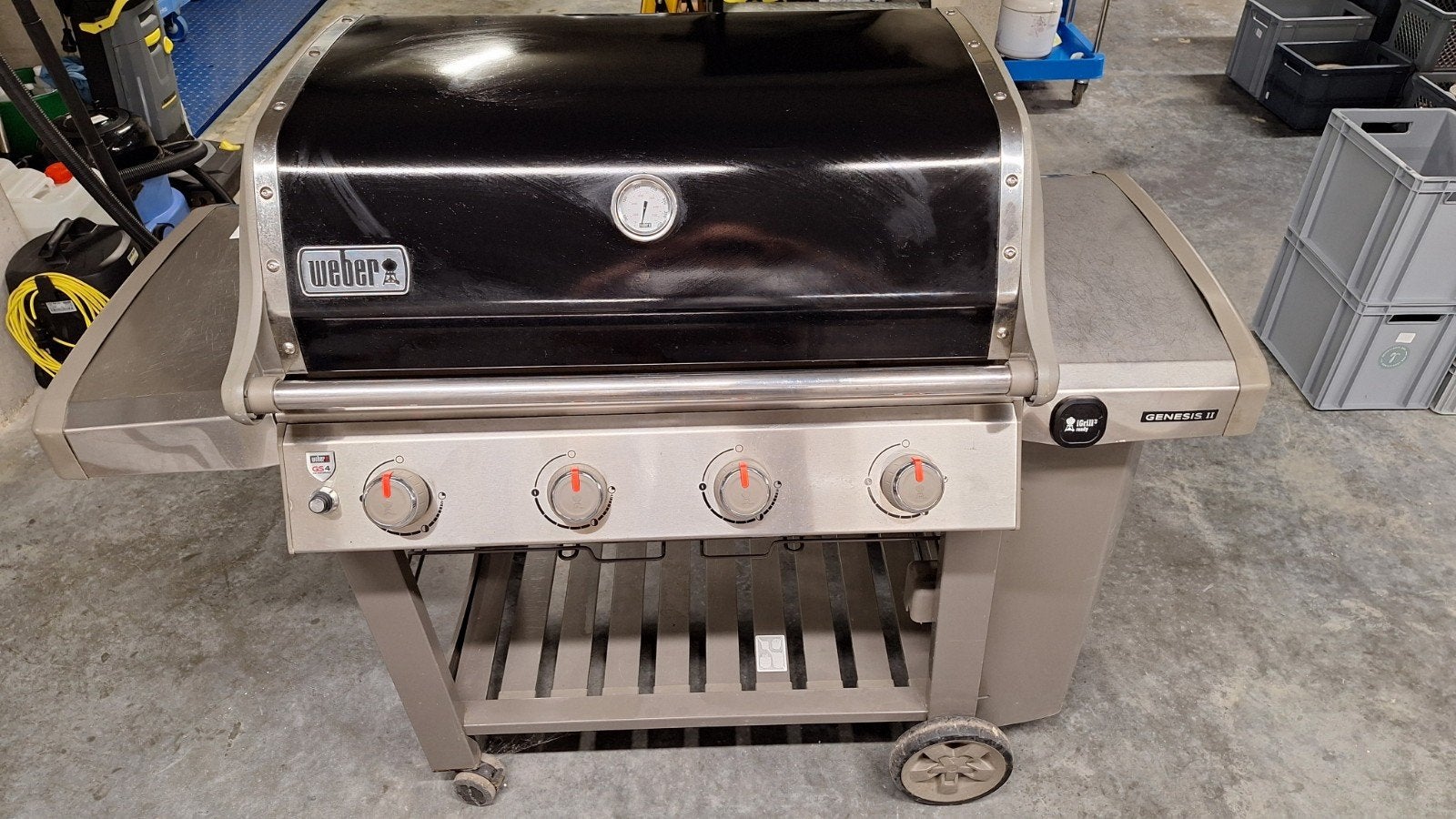 Weber Gas BBQ met 4 branders Genesis II, Tuin en Terras, Gasbarbecues, Ophalen, Gebruikt, Weber Genesis ll