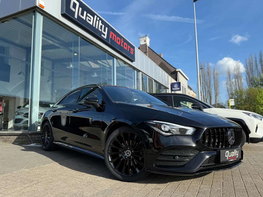 Mercedes-Benz CLA-Klasse 200 AMG PACK / SFEERVERLICHTING / D, Auto's, Mercedes-Benz, Bedrijf, Te koop, CLA, ABS, Airbags, Airconditioning