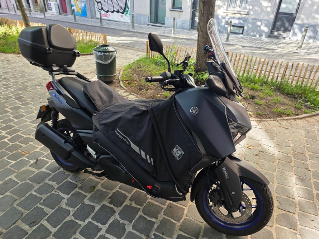 Yamaha XMAX 300 - 2024 - 3.500 km - full équipé, Motoren, Scooter, Particulier, Automaat, 1 cilinder