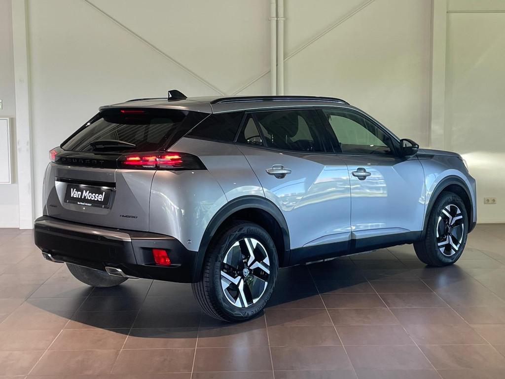 Peugeot 2008 1.2 HYBRID 136 e-DSC6 Allure, Auto's, Peugeot, Stof, Gebruikt, Zwart, 110 g/km