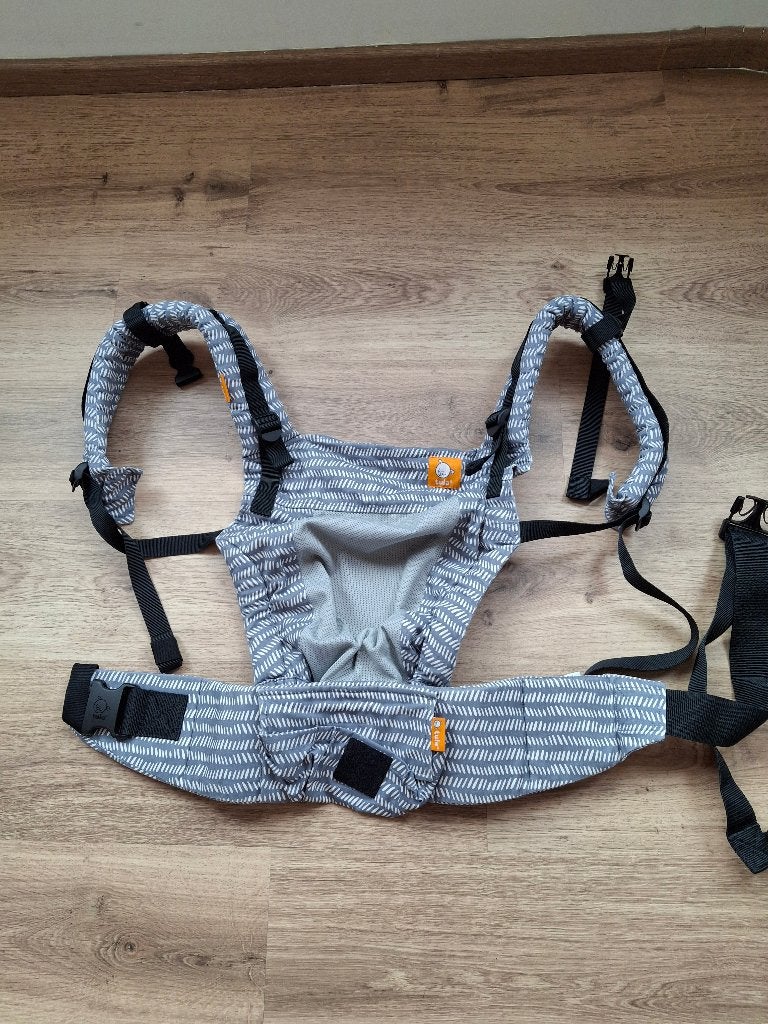 Tula draagzak Free-To-Grow (3,2kg tot 20,4kg), Kinderen en Baby's, Gebruikt, Buik of Rug, Draagzak, Ophalen