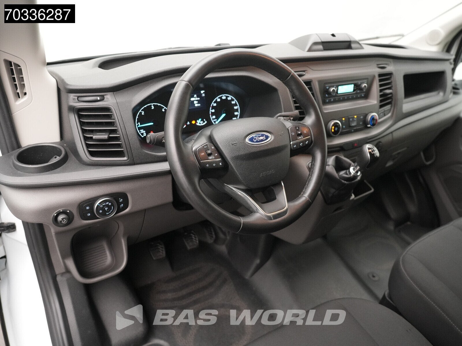Ford Transit 130pk Laadklep Bakwagen Airco Cruise Euro6 Meub, Autos, Achat, Euro 6, Entreprise, 3 places