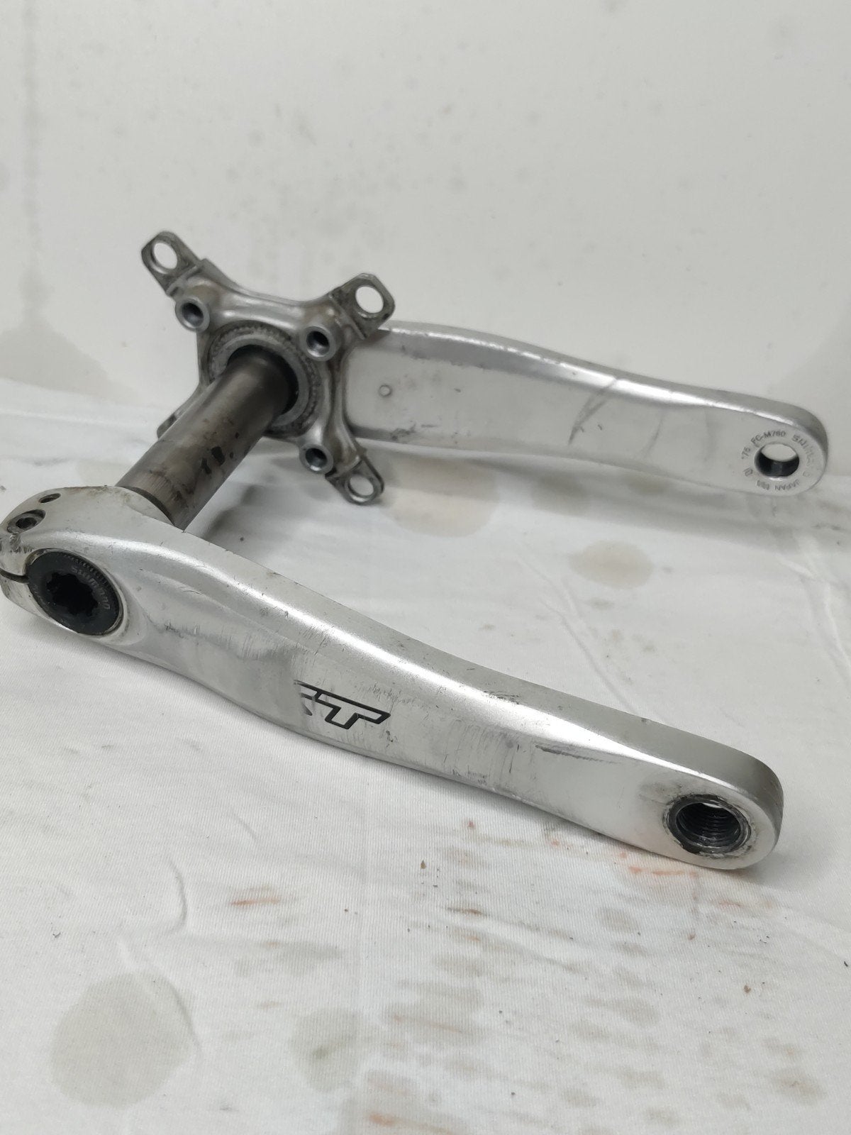 Manivelle XT m760, 3 anneaux, Vélos & Vélomoteurs, Pédalier ou Pédales, Shimano deore XT, Enlèvement ou Envoi, Gravelbike