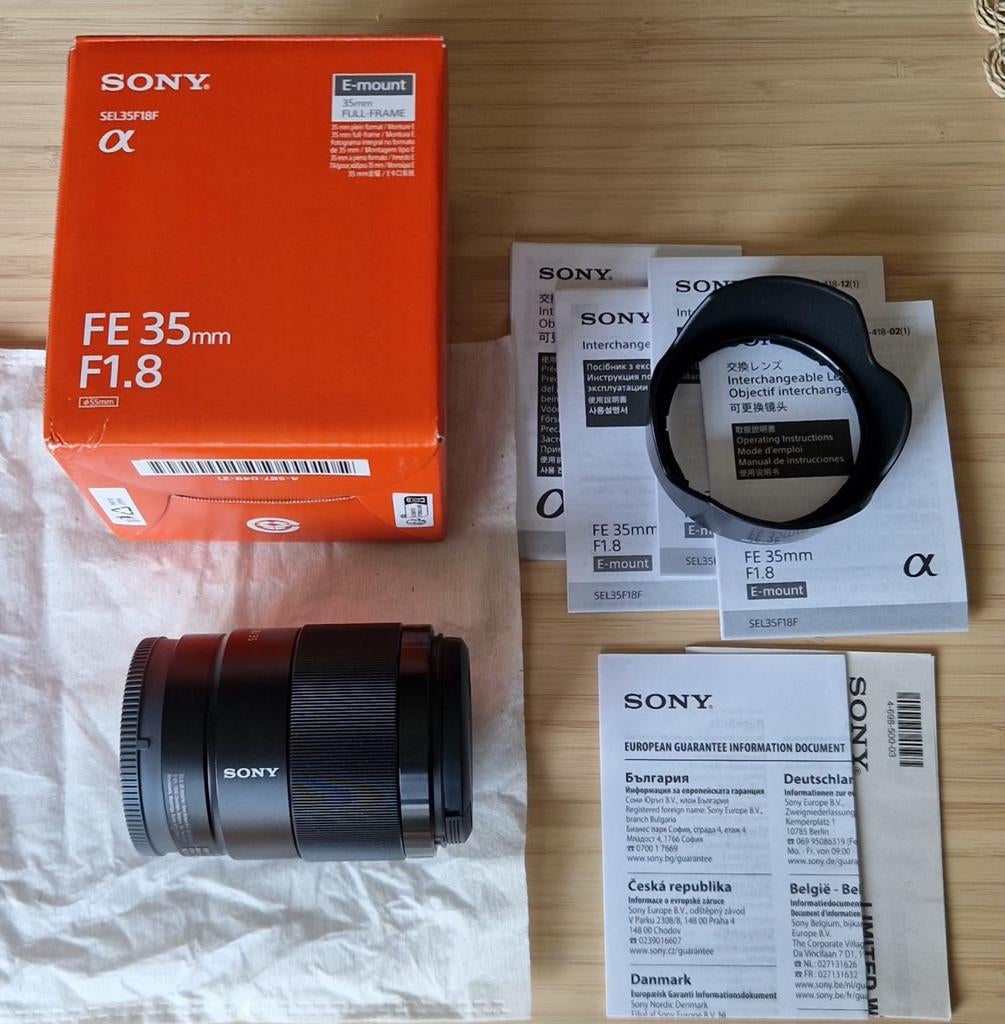 SONY FE 35 mm F1.8 | SEL35F18F garantie 5 ans, Enlèvement ou Envoi, Comme neuf, Objectif grand angle