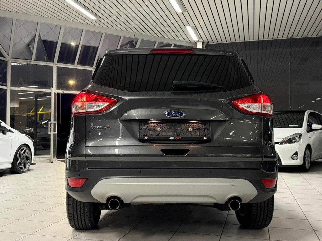 Ford Kuga 1.5i Benzine 110kW Euro 6b, Auto's, Leder, Bedrijf, Handgeschakeld, 5 deurs