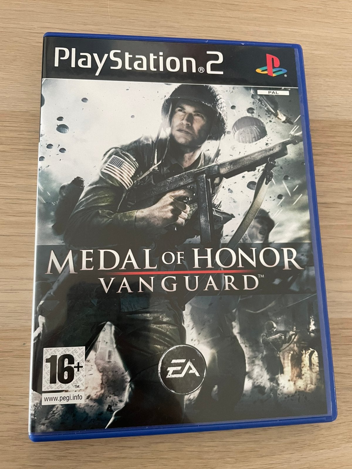 Ps2 Medal of Honor Vanguard (NL), Ophalen, Zo goed als nieuw