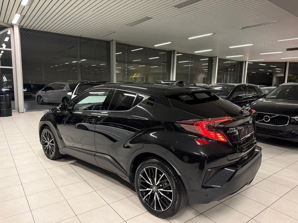 Toyota C-HR 1.8 Essence/Hybride Automatique 72kW Euro 6b, Autos, Toyota, Cuir, Achat, Euro 6, Entreprise