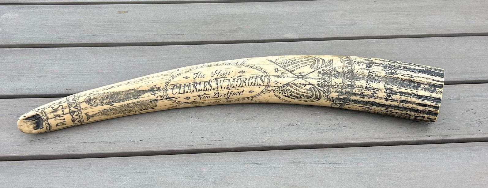 Scrimshaw-reproductie – Charles W. Morgan, Ophalen
