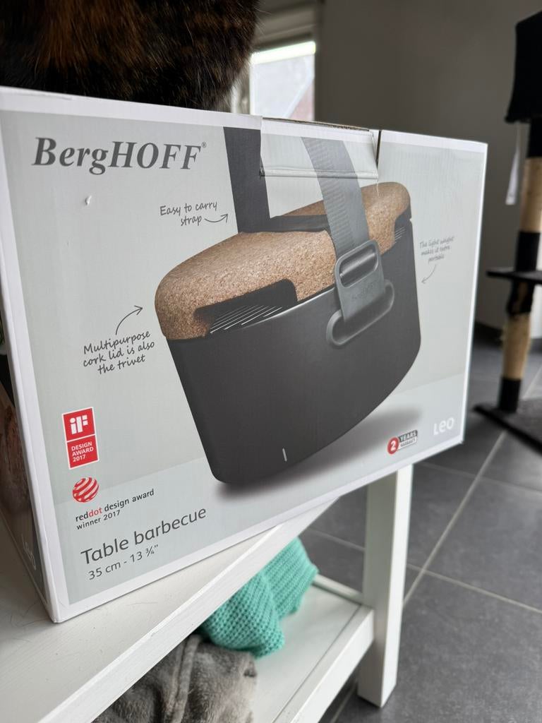 Tafel bbq Berghoff, Tuin en Terras, Ophalen, Nieuw, Met accessoires