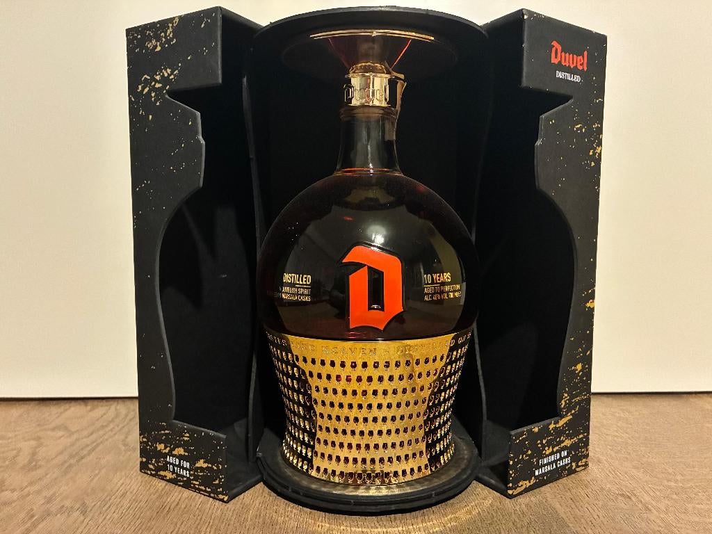 DUVEL Collectie - flessen, glazen en andere - 37 items, Ophalen, Zo goed als nieuw, Duvel