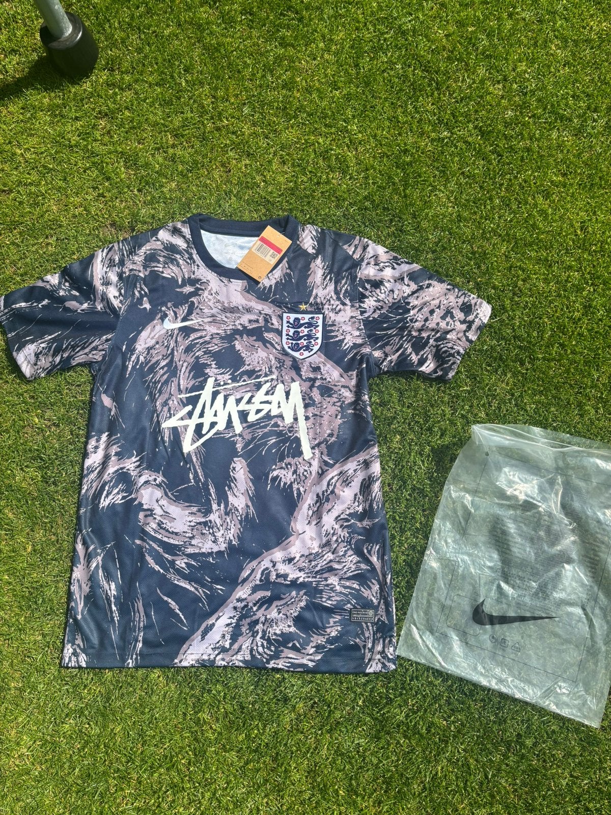 Engeland stussy nike shirt, Maat L, Verzenden, Nieuw, Shirt