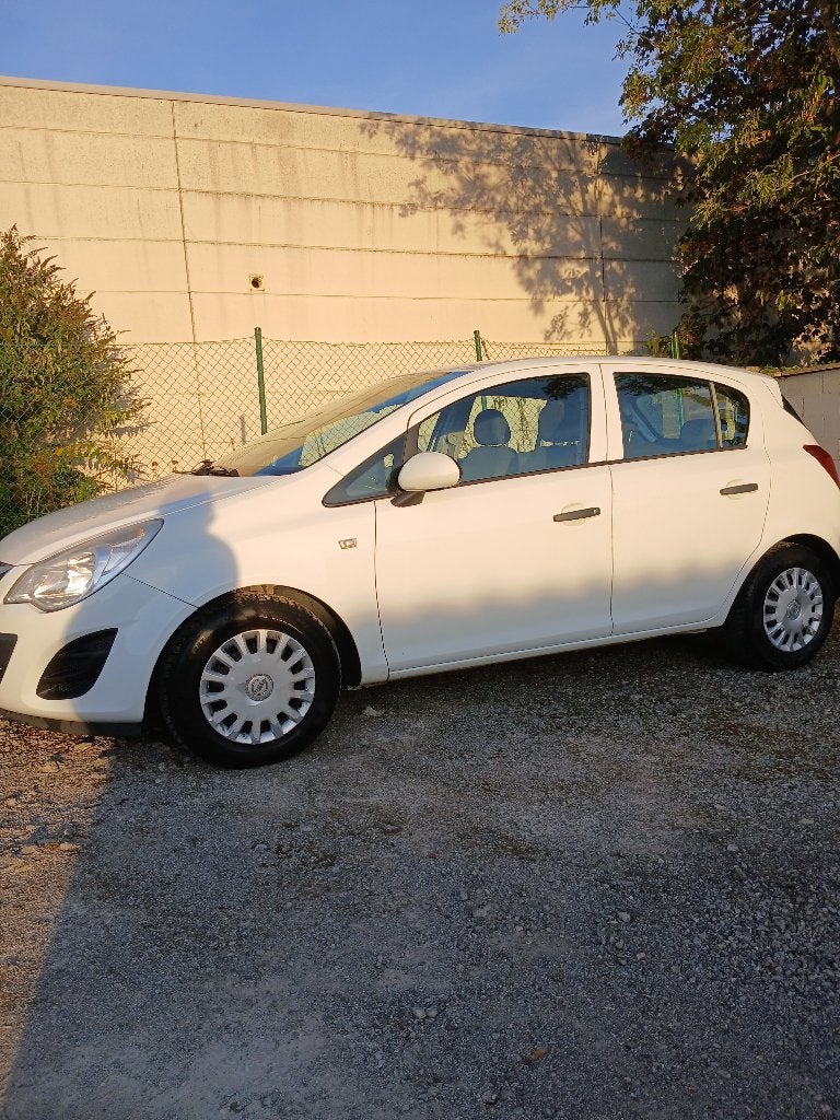 Opel corsa, Achat, Particulier, Tissu, 4 cylindres