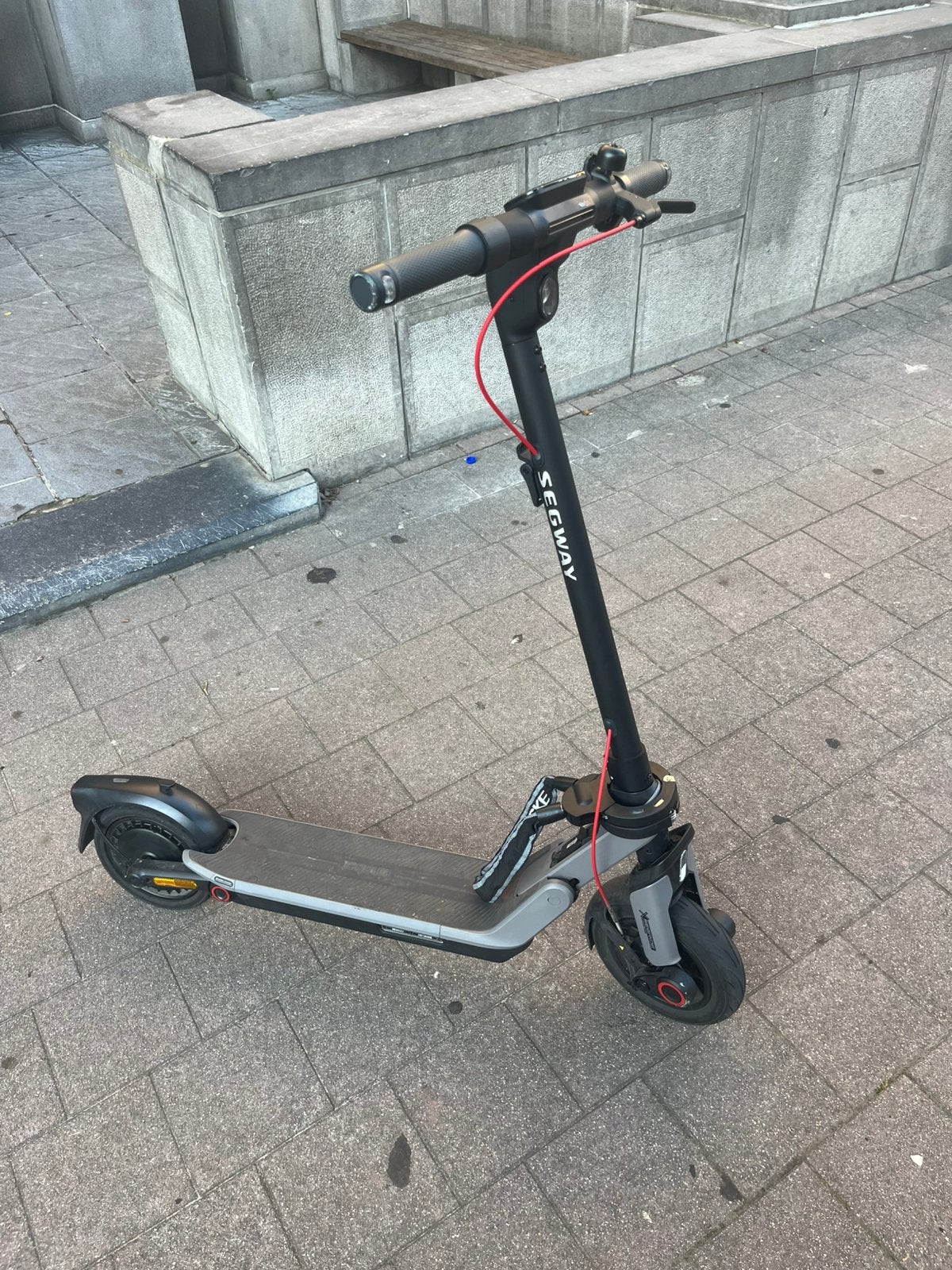 Segway Ninebot E3 Pro, Enlèvement, Comme neuf, Step électrique (E-scooter)
