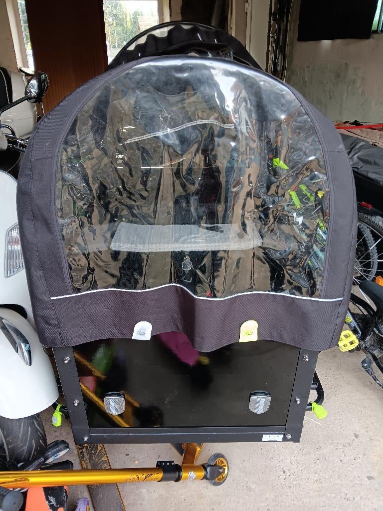 Bakfiets, Fietsen en Brommers, Fietsen | Bakfietsen, Zo goed als nieuw, Overige merken, 4 kinderen of meer, Elektrisch, Ophalen