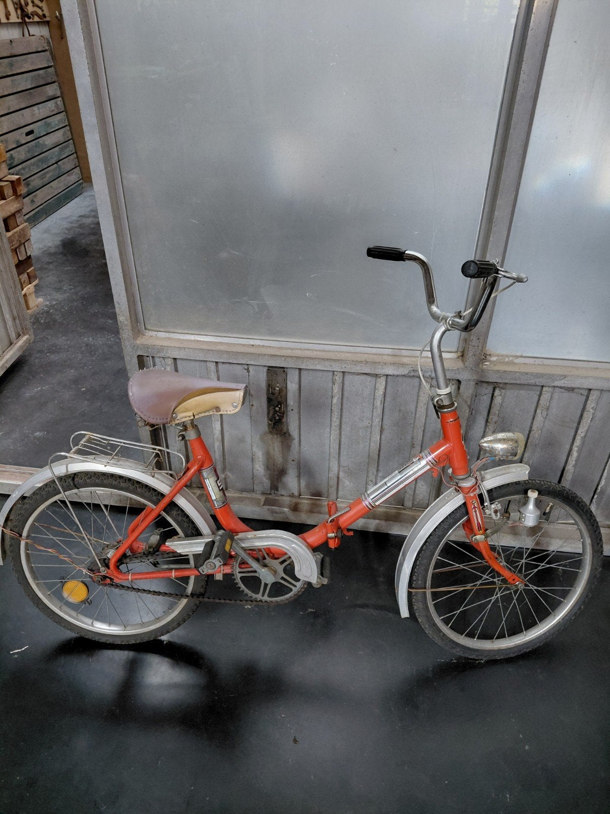 Plooi fiets, Ophalen