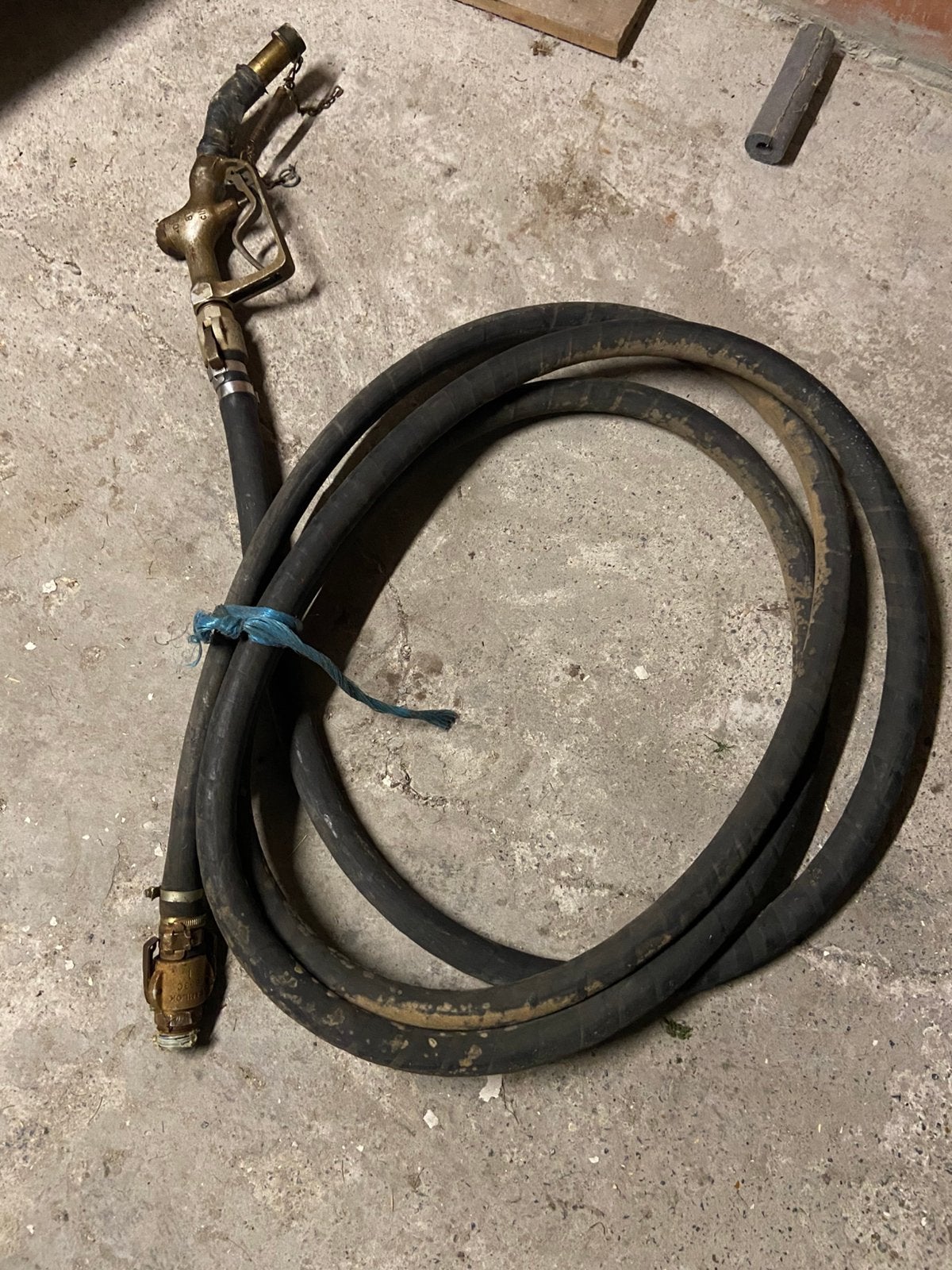 Mazout pistool met 7m slang van 1”, Ophalen, Gebruikt