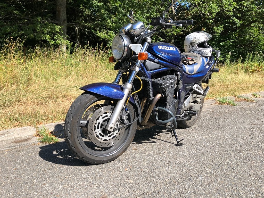 Suzuki 1200 gsxf modèle 97, Motoren, Motoren | Suzuki, 4 cilinders, Particulier, Meer dan 35 kW, 1200 cc