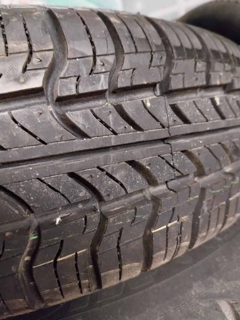 Roue de secours neuve avec pneu neuf 4 par 100 corsa c, Enlèvement ou Envoi