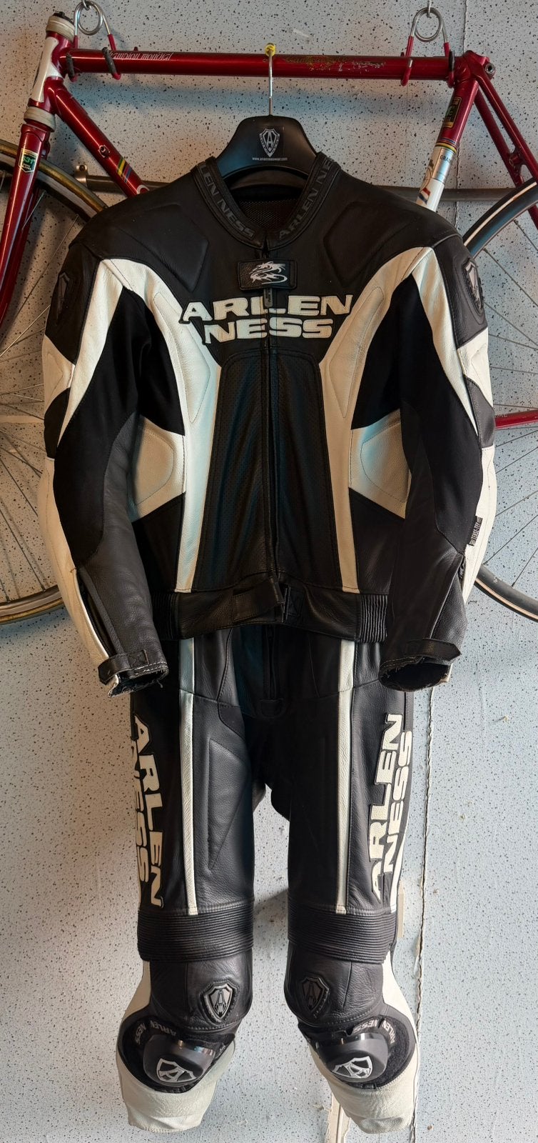 Arlen ness motorpak, Enlèvement ou Envoi