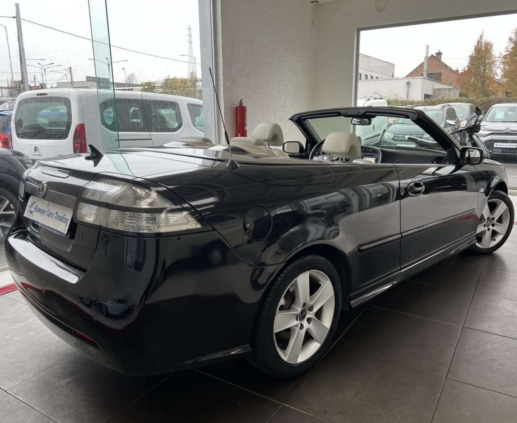 Saab 9-3 VECTOR 1.9TID 150CH BVA CAB CABRIO DISTRIBUTION OK, Autos, Cuir, Achat, Entreprise, Cabriolet