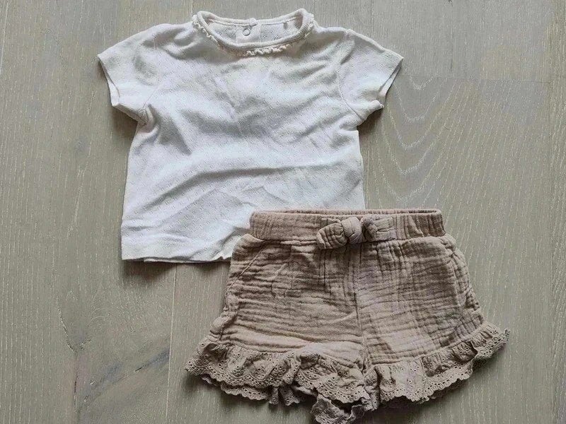 Jbc setje, Kinderen en Baby's, Babykleding | Maat 68, Meisje, Ophalen of Verzenden, Zo goed als nieuw, Setje