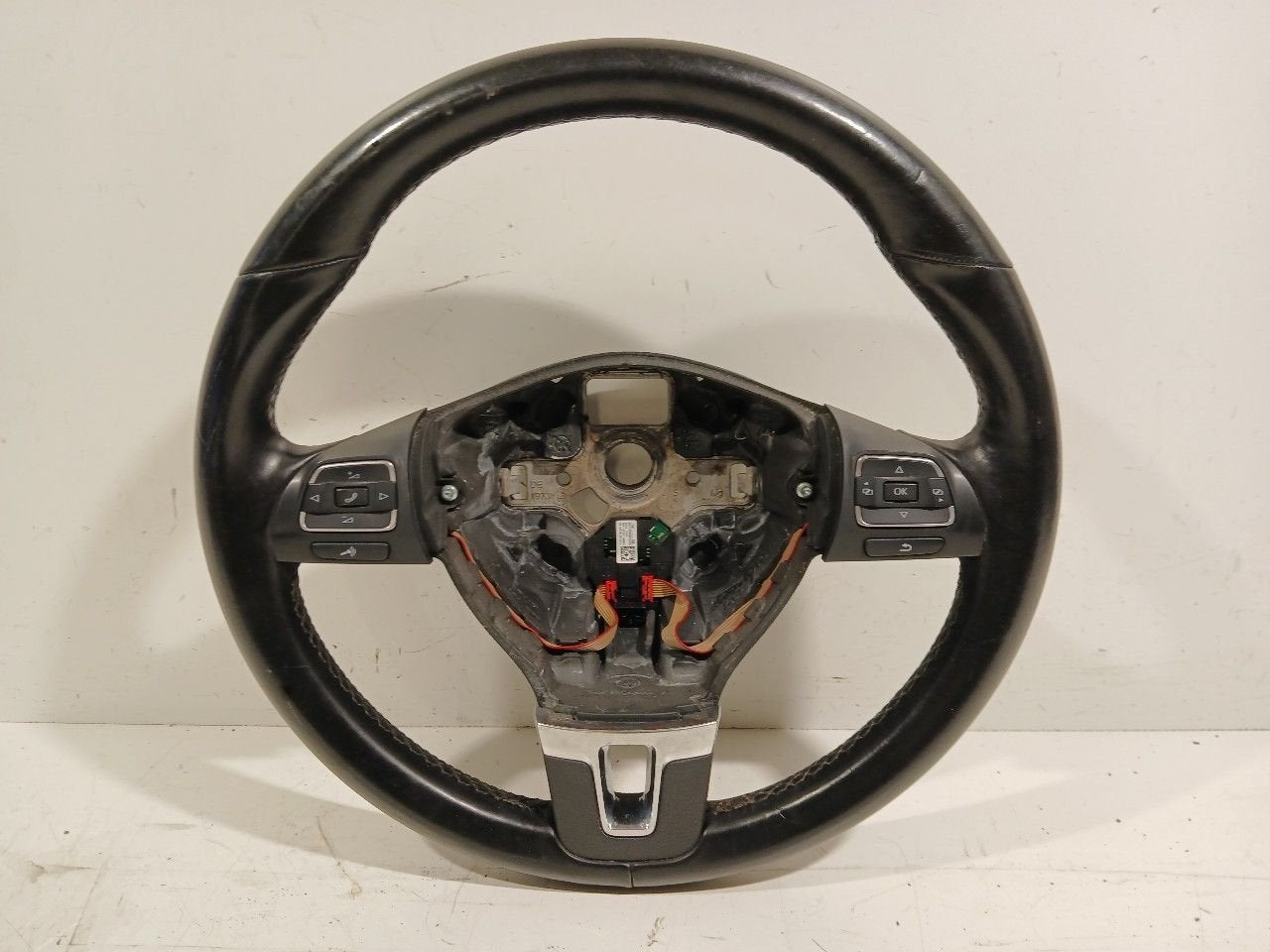 Stuur Volkswagen Golf, Onderdelen@venauto.nl, Van der Ven Autorecycling B.V., Gebruikt, Ettenseweg 76, 4706 PB Roosendaal, The Netherlands