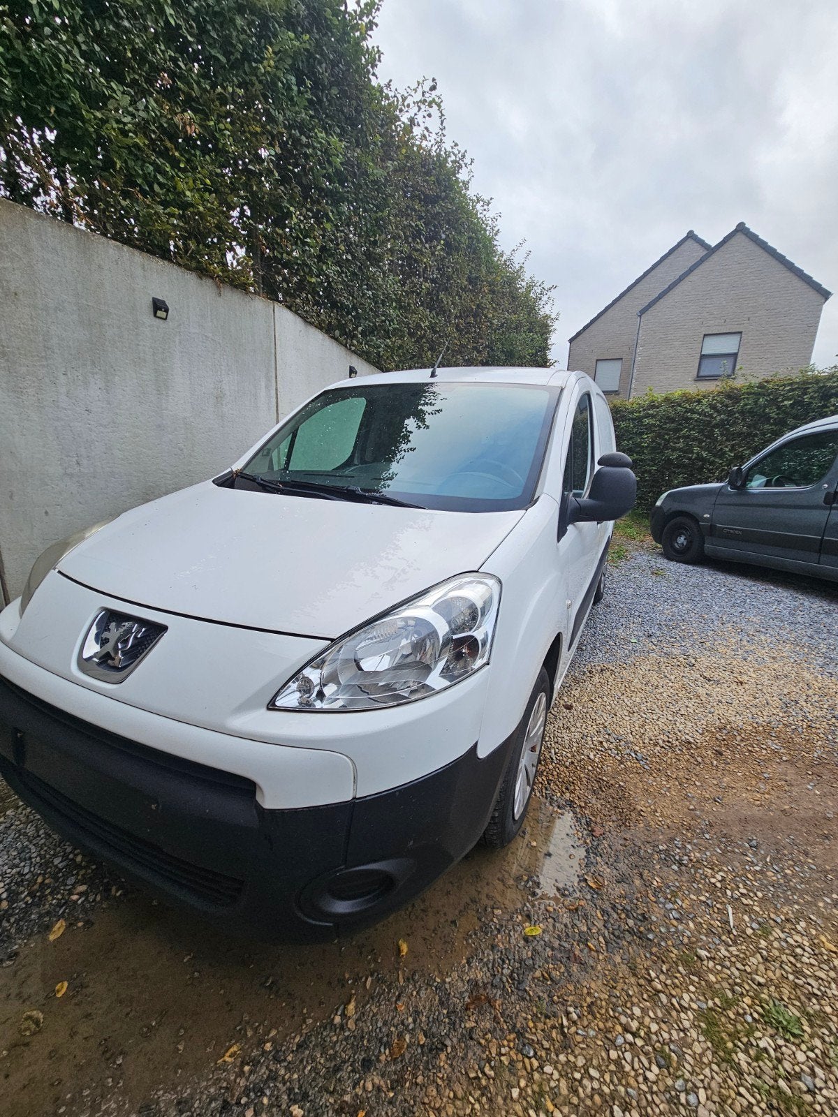 Peugeot Partner 1.6 Hdi 123.000km - blanco gekeurd voor verk, Auto's, Voorwielaandrijving, Stof, Zwart, Wit