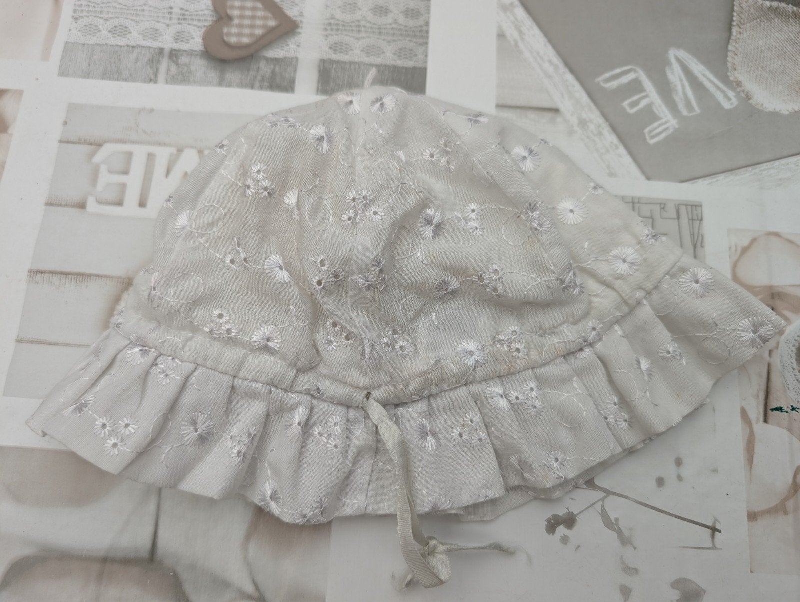 Premaman broderie hoedje voor meisjes, Maat 62, Meisje, Hoed, Ophalen of Verzenden