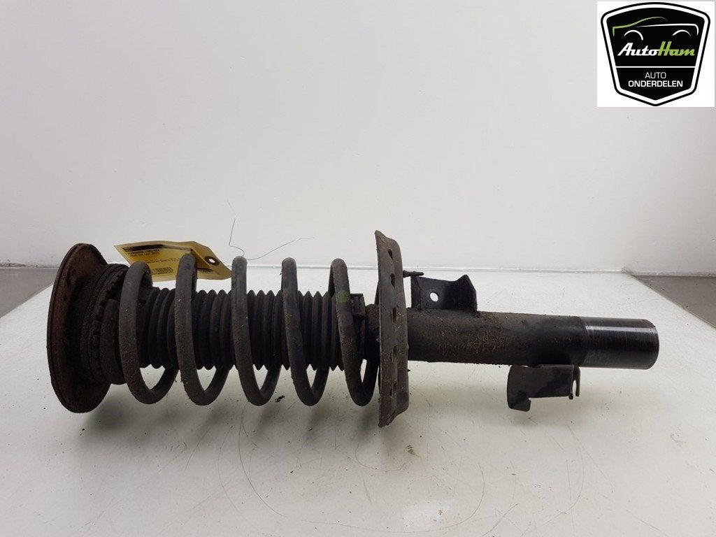 AMORTISSEUR OU ABSORBEUR DE CHOC AVANT GAUCHE V70 (BW), Info@volvocars.com, Volvo Car Germany GmbH, Siegburger Straße 229
50679  Köln, DE