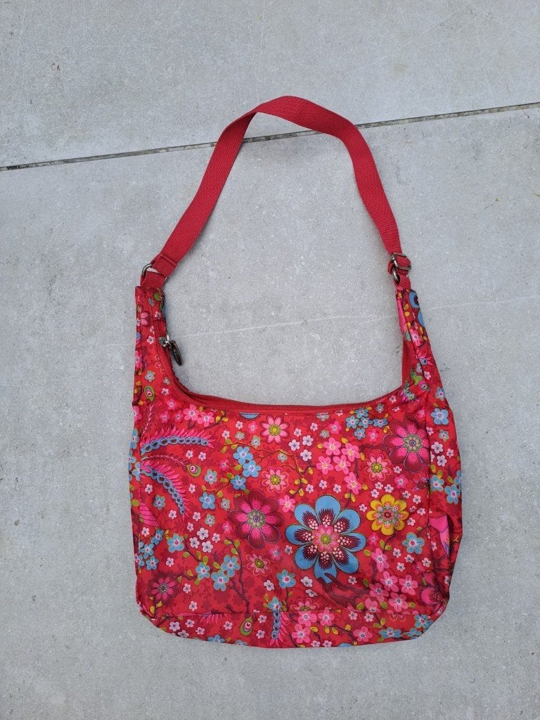 Oilily schoudertas met bloemenmotief, Handtassen en Accessoires, Tassen | Schoudertassen, Ophalen, Oilily