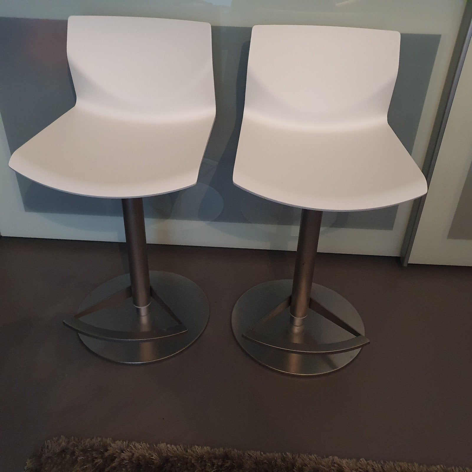 ***2x Lapalma Kai design barkrukken (white lacquered)***, Ophalen, 60 tot 90 cm, Zo goed als nieuw, In hoogte verstelbaar