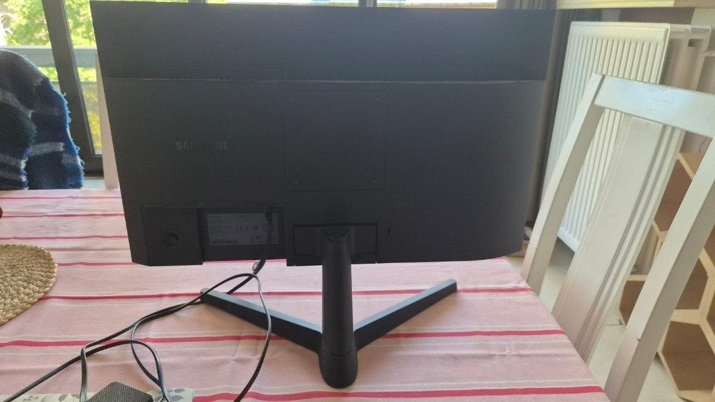 Samsung S24C310EAU Monitor, Computers en Software, Monitoren, Ophalen, HDMI, Full HD, Zo goed als nieuw