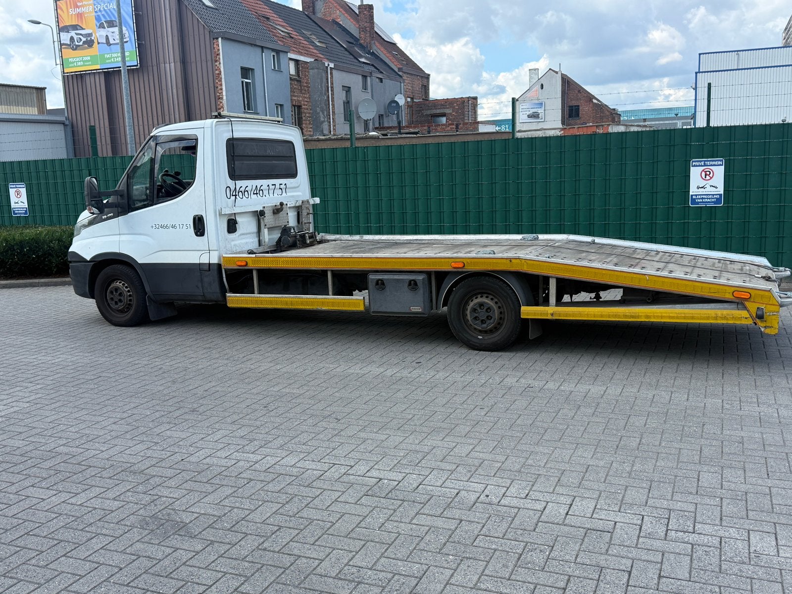 Iveco 2016, euro 6 met 305000 km , motor 3000, rijbewijs b, Auto's, Bestelwagens en Lichte vracht, Iveco, Bedrijf, Dealer onderhouden