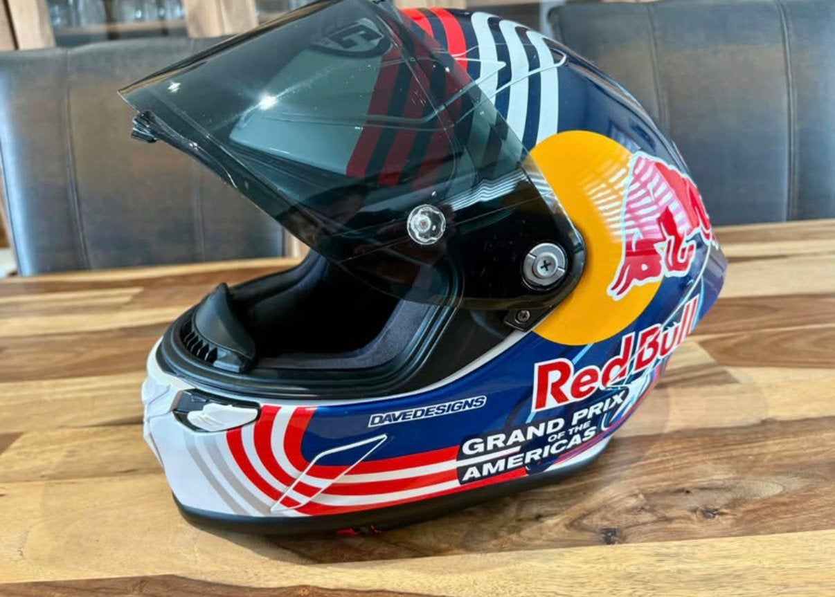 Casque hjc redbull, Motoren, Kleding | Motorhelmen, Ophalen, M, HJC