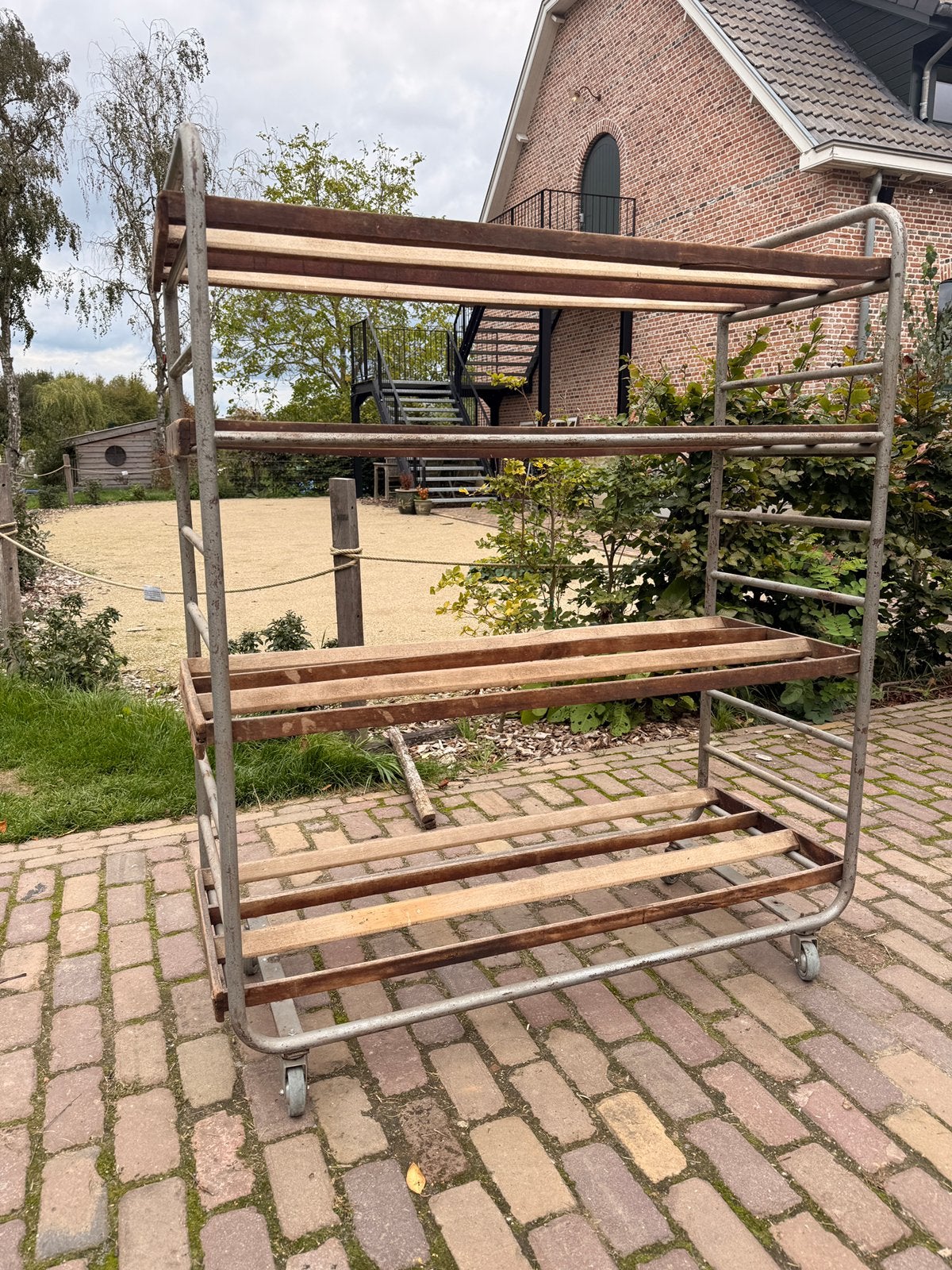 Oud bakkersrek op wielen, 100 à 150 cm, Enlèvement, Utilisé, 100 à 150 cm