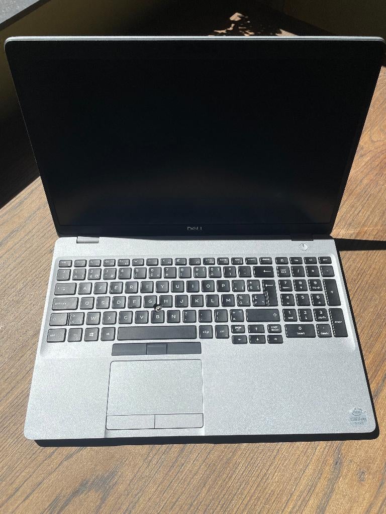 Latitude 5510 | i7 | 16GB | 512GB SSD | Nieuwe batterij, Computers en Software, 2 tot 3 Ghz, 15 inch, Ophalen of Verzenden, Zo goed als nieuw
