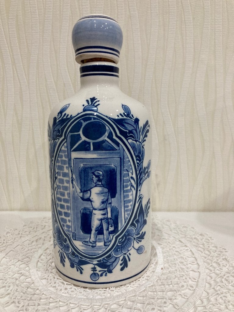 zolderopruiming: Delfts blauwe jeneverkruik, Ophalen of Verzenden