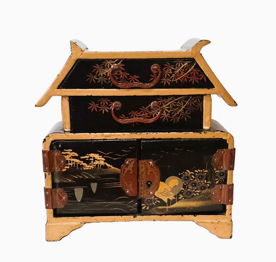 Klein Japans kabinet met handbeschilderd., Antiek en Kunst, Ophalen of Verzenden