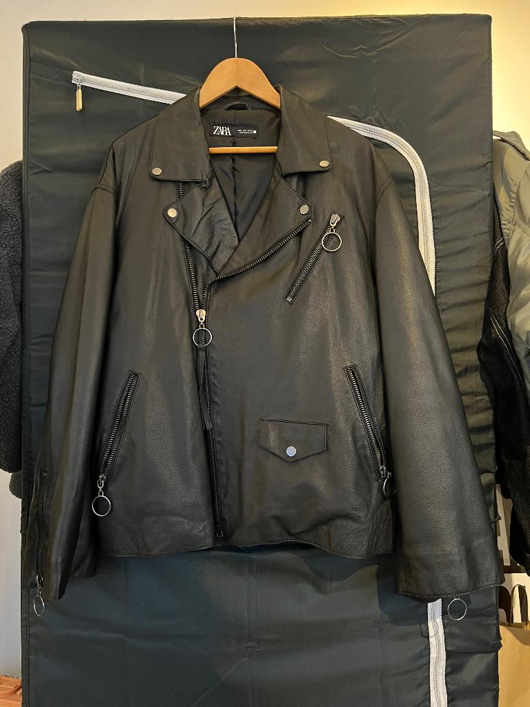 Veste Zara en cuir d’agneau taille L, Vêtements | Hommes, Vestes | Hiver, Neuf, Taille 52/54 (L), Noir, Enlèvement ou Envoi