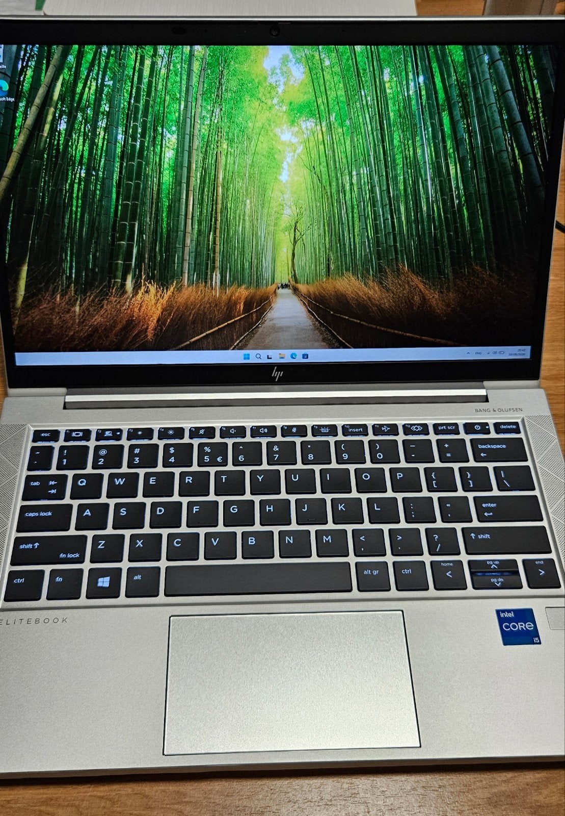 HP Elitebook 830 G8, Hp, 256 GB, Comme neuf, SSD