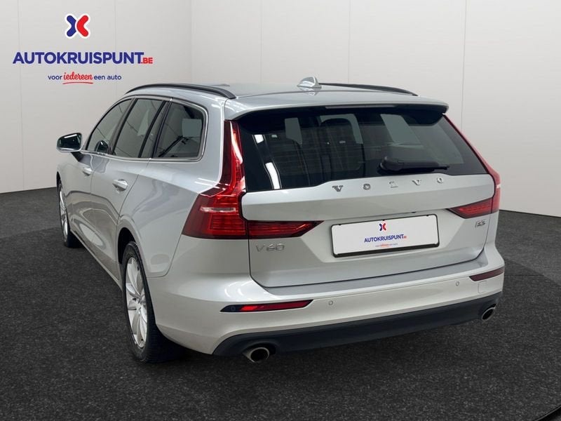 Volvo V60 2.0 B3 Mild hybrid benzine Momentum Core Gea, Auto's, Volvo, Stof, Gebruikt, Euro 6, 4 cilinders