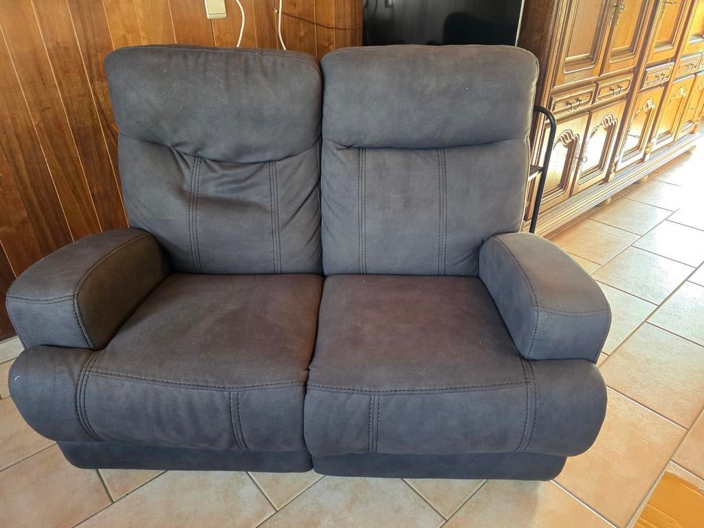 Te koop: comfortabele 2-zitsbank met relaxfunctie, Ophalen, Stof